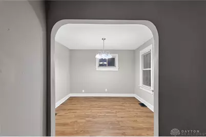 2100 S Smithville Road, Dayton, OH 45420 - Photo 9