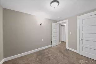 2100 S Smithville Rd, Dayton, OH 45420 - Photo 15