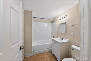 2100 S Smithville Rd, Dayton, OH 45420 - Photo 19