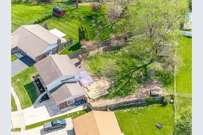 6850 Locustview Drive, Huber Heights, OH 45424 - Photo 55