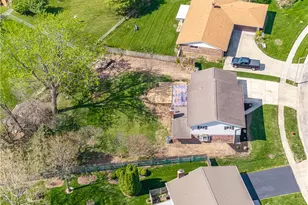 6850 Locustview Dr, Huber Heights, OH 45424 - Photo 59