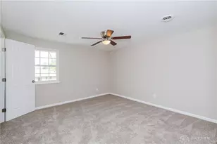 6850 Locustview Dr, Huber Heights, OH 45424 - Photo 29