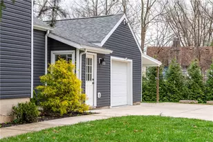 2048 Van Oss Dr, Beavercreek, OH 45431 - Photo 23