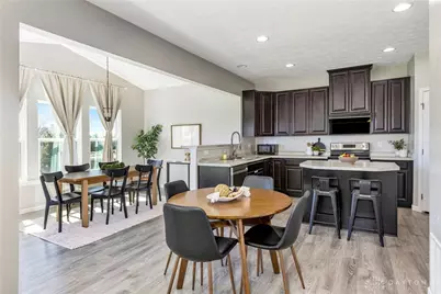 1657 Summit Creek Drive, Centerville, OH 45458 - Photo 5