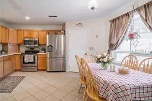 8647 Deer Haven St, Huber Heights, OH 45424 - Photo 7