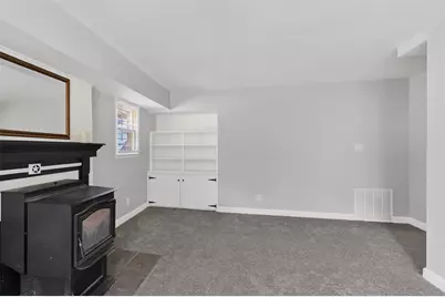 8225 Prospect Road, Hillsboro, OH 45133 - Photo 15