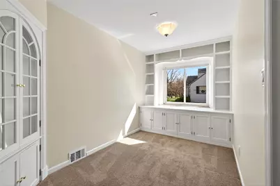 2800 Shafor Boulevard #1, Oakwood, OH 45419 - Photo 5