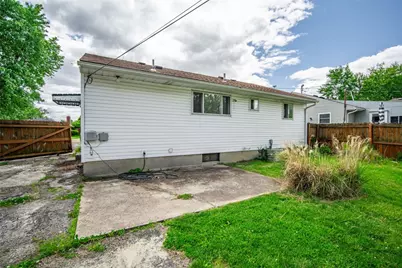 235 Loretta Drive, Dayton, OH 45415 - Photo 7