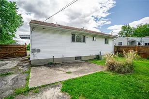 235 Loretta Dr, Dayton, OH 45415 - Photo 7