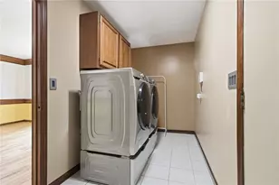 438 Merrick Dr, Beavercreek, OH 45434 - Photo 23