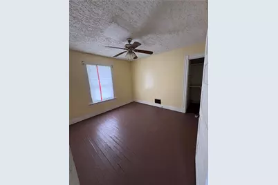 135 S Monmouth Street, Dayton, OH 45403 - Photo 5