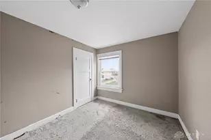 2532 Ravenwood Ave, Dayton, OH 45406 - Photo 5