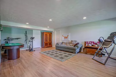 805 Brande Drive, Eaton, OH 45320 - Photo 27