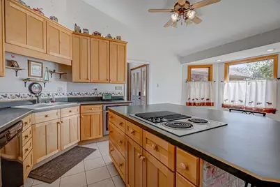 805 Brande Drive, Eaton, OH 45320 - Photo 9