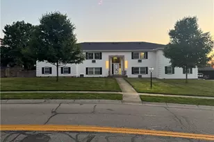 30 Poinciana Dr, Dayton, OH 45459 - Photo 1