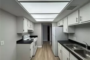 30 Poinciana Dr, Dayton, OH 45459 - Photo 7