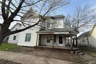 815 S North St, Washington Court House, OH 43160 - Photo 1