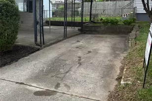 2012 St Charles Ave, Dayton, OH 45410 - Photo 5