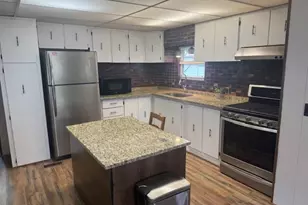 126 Solar Dr, Bethel Twp, OH 45371 - Photo 5