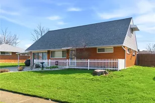 5718 Rousseau Dr, Dayton, OH 45424 - Photo 3