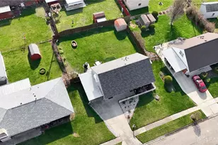 5718 Rousseau Dr, Dayton, OH 45424 - Photo 41