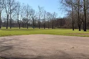 413 Pamela Ave, Harrison Twp, OH 45415 - Photo 9