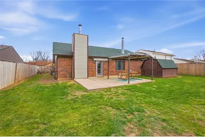 8969 Gardengate Drive, Huber Heights, OH 45424 - Photo 33