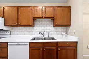 6644 Wareham Ct, Washington Twp, OH 45459 - Photo 9