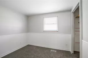 1037 Primrose Dr, West Carrollton, OH 45449 - Photo 11