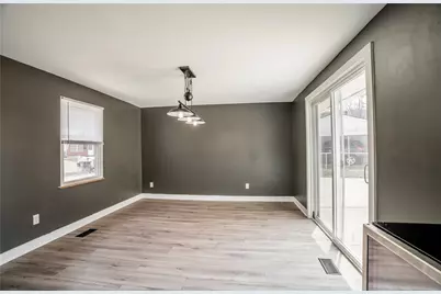 1037 Primrose Drive, West Carrollton, OH 45449 - Photo 9