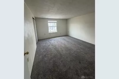 320 Grove Street, Fairborn, OH 45324 - Photo 9