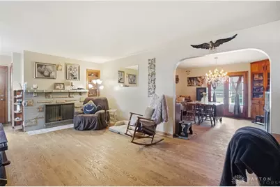 1466 S Central Drive, Beavercreek, OH 45432 - Photo 7