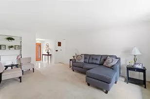 2325 E Rahn Rd, Kettering, OH 45440 - Photo 9