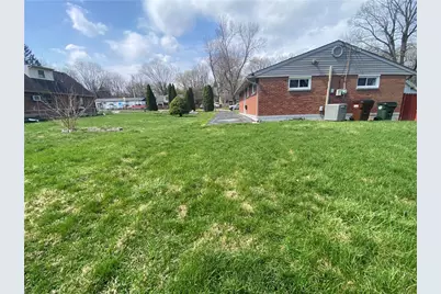 4814 Woodland Hills Boulevard, Dayton, OH 45414 - Photo 15