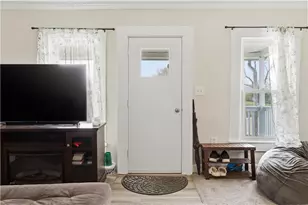 541 E Main St, Xenia, OH 45385 - Photo 7