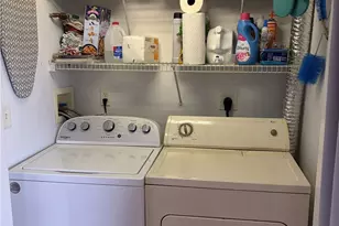 9312 Captiva Bay Dr, Miami Township, OH 45342 - Photo 17