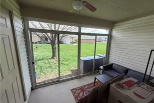 9312 Captiva Bay Dr, Miami Township, OH 45342 - Photo 29