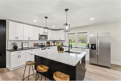 1717 Conwood Drive, Troy, OH 45373 - Photo 21