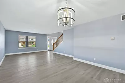 6660 Deer Bluff Drive, Huber Heights, OH 45424 - Photo 7