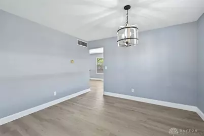 6660 Deer Bluff Drive, Huber Heights, OH 45424 - Photo 11