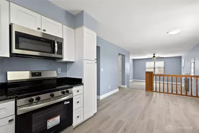 6660 Deer Bluff Drive, Huber Heights, OH 45424 - Photo 17