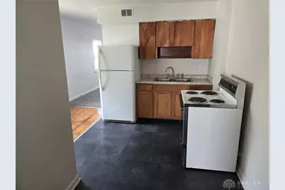 434 W Fairview Avenue, Dayton, OH 45405 - Photo 13