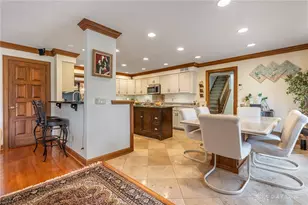 861 Kelsey Ct, Washington Twp, OH 45458 - Photo 15