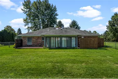 1323 W State Route 571, Tipp City, OH 45371 - Photo 37
