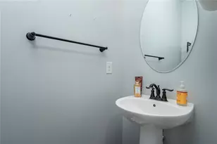 32 Waterford Blvd, Fairborn, OH 45324 - Photo 9