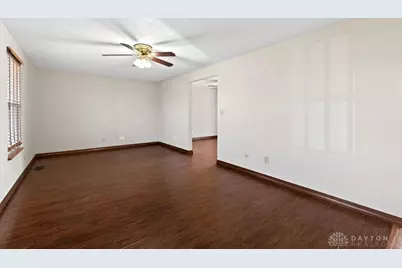 7064 Safari Drive, Huber Heights, OH 45424 - Photo 5