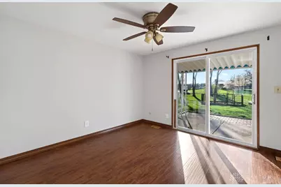 7064 Safari Drive, Huber Heights, OH 45424 - Photo 9