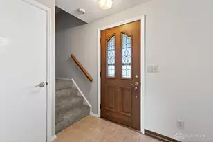 7064 Safari Dr, Huber Heights, OH 45424 - Photo 5