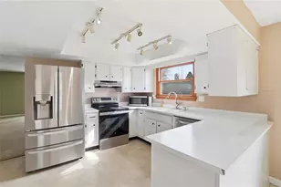 1007 Hyde Park Dr, Centerville, OH 45429 - Photo 21