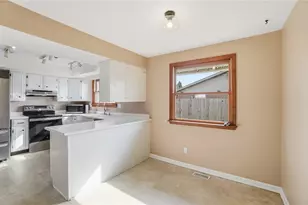 1007 Hyde Park Dr, Centerville, OH 45429 - Photo 27